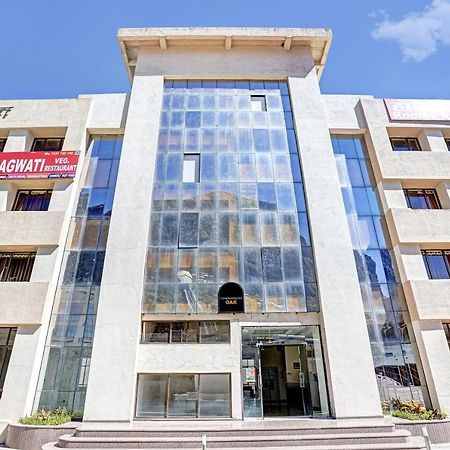 Townhouse Oak Hotel Rama Nashik Bagian luar foto