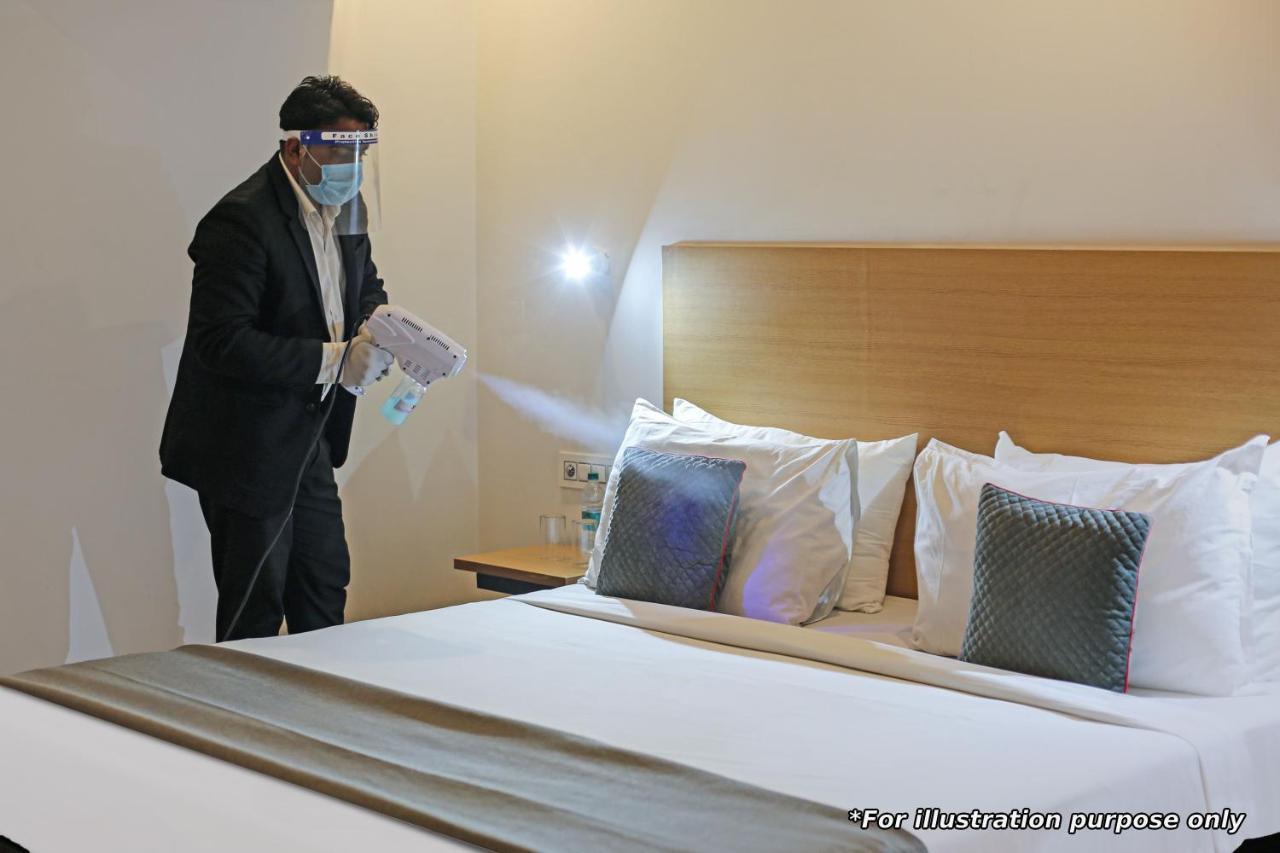 Townhouse Oak Hotel Rama Nashik Bagian luar foto