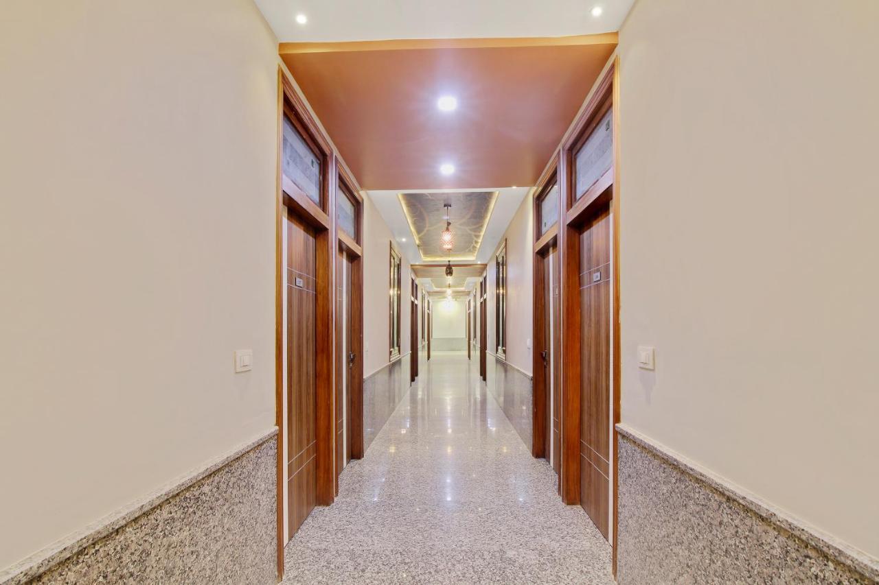 Townhouse Oak Hotel Rama Nashik Bagian luar foto