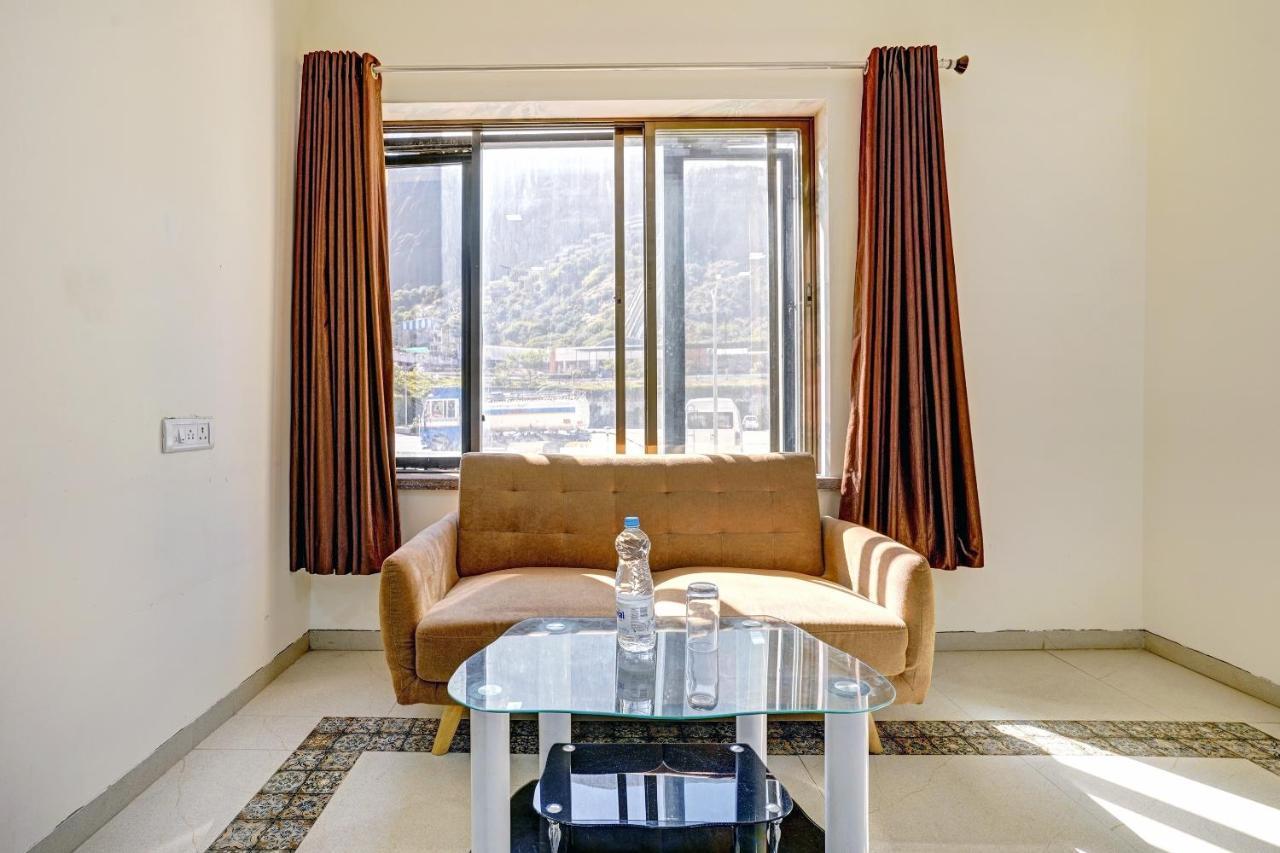 Townhouse Oak Hotel Rama Nashik Bagian luar foto