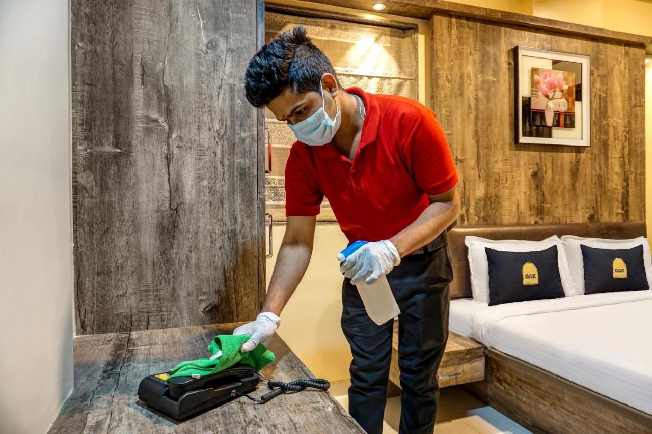 Townhouse Oak Hotel Rama Nashik Bagian luar foto